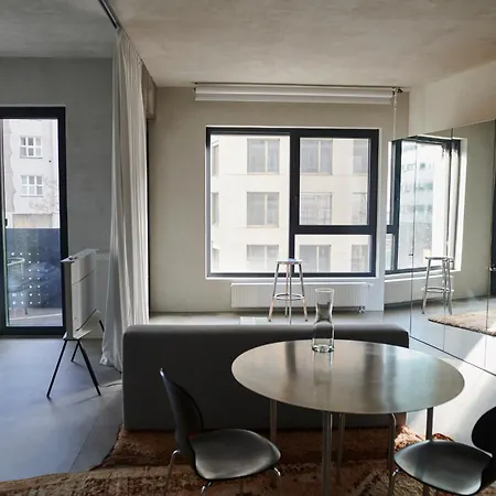 Sloboda By Ellements, Brand New Apartment With Free Parking Apartment *