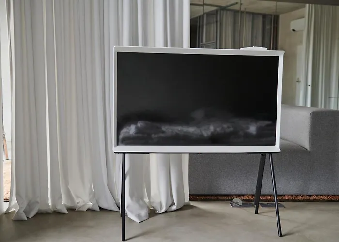 Apartamento Sloboda By Ellements, Brand New With Free Parking