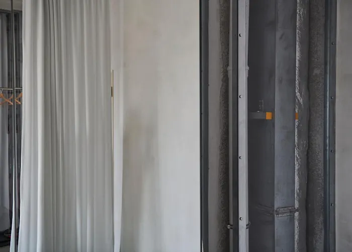 Sloboda By Ellements, Brand New Apartment With Free Parking 아파트 *